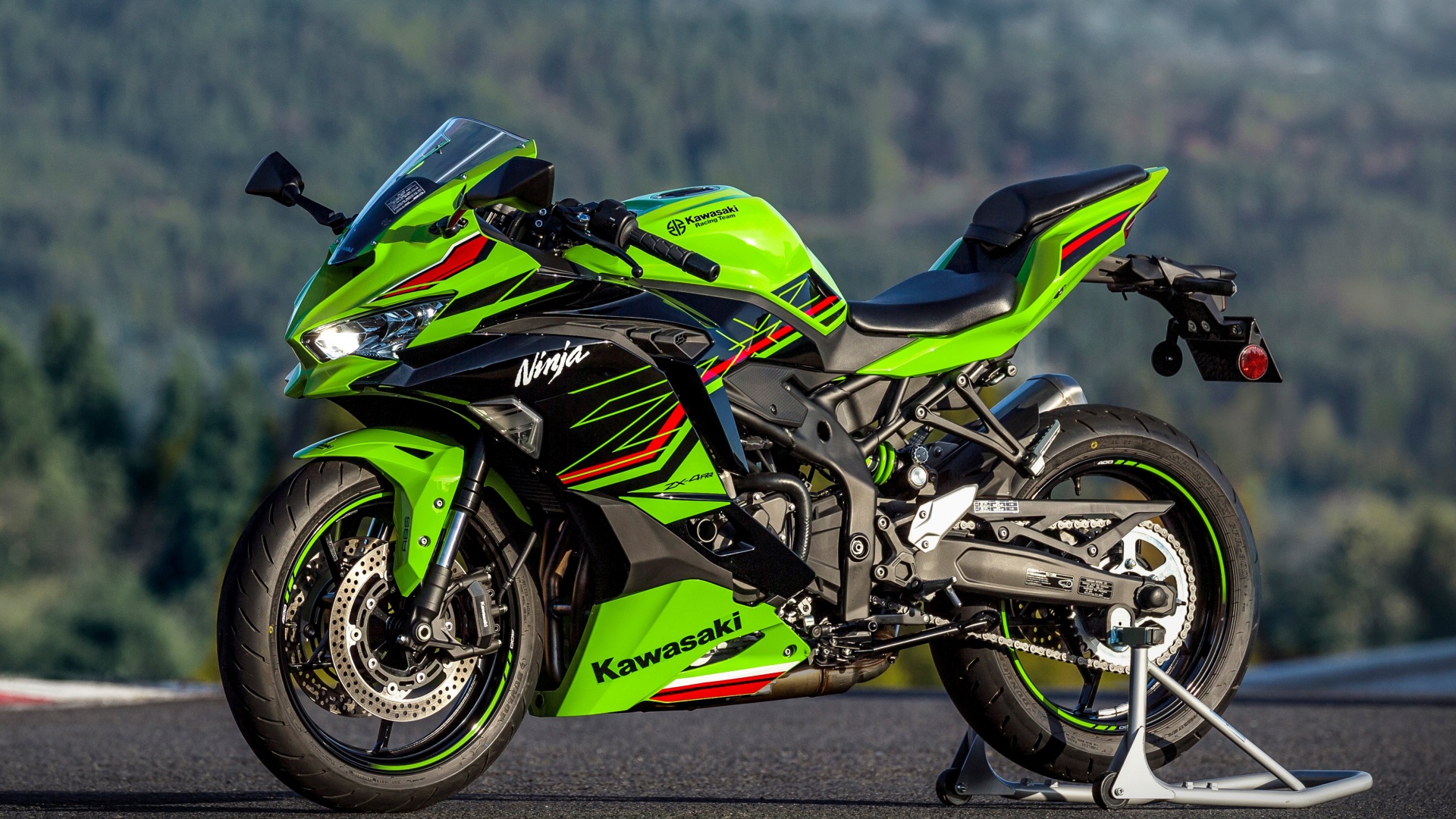 Kawasaki Ninja 2025